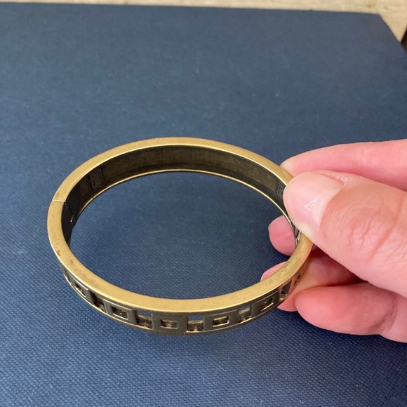 Heidi Daus hinged bracelets - price includes both - Picture 11 of 11